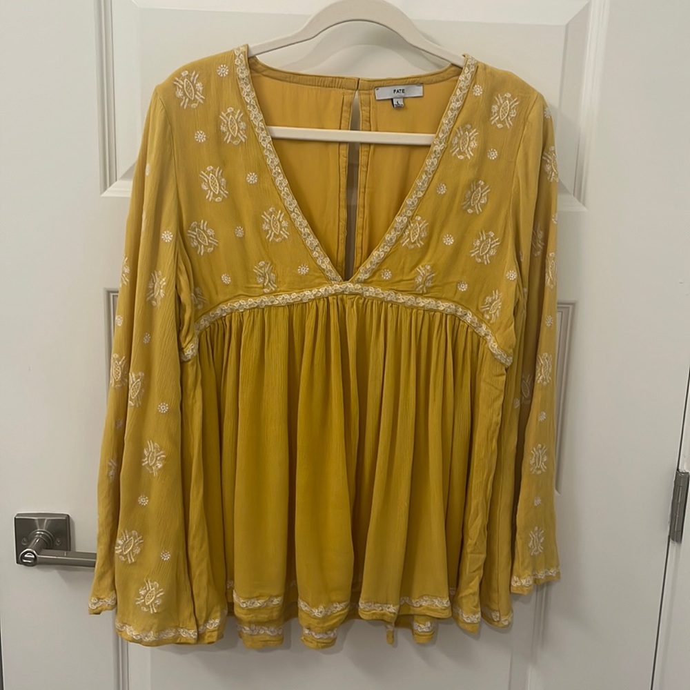 Blouse size large